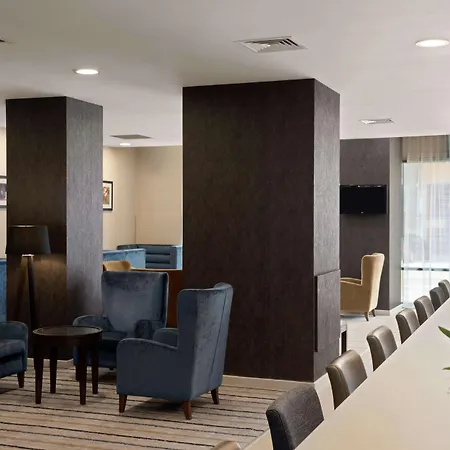 Hampton By Hilton Szálloda