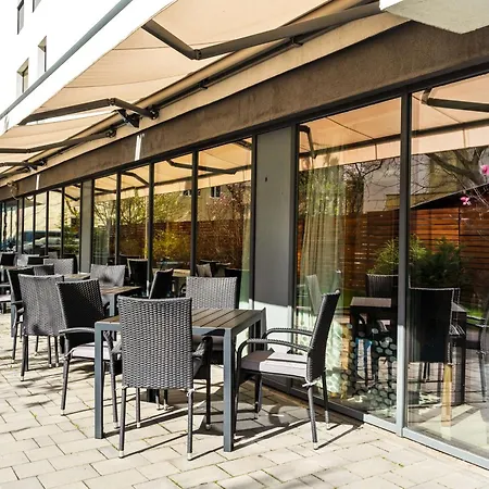 Hotell Hampton By Hilton