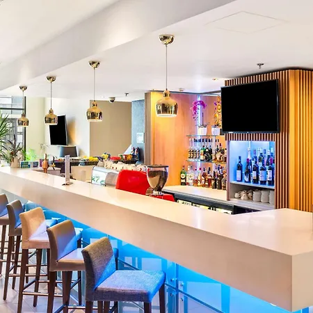 汉普顿克卢日纳波卡希尔顿酒店