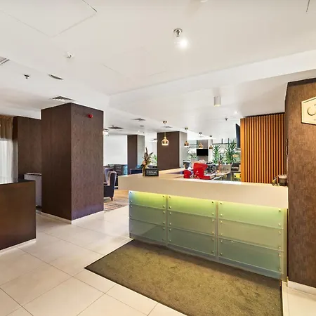 Отель Hampton By Hilton Клуж-Напока