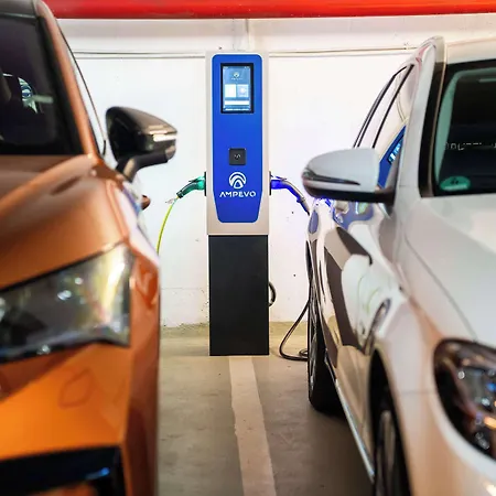 汉普顿克卢日纳波卡希尔顿酒店 酒店