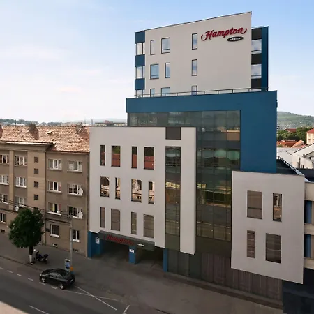 汉普顿克卢日纳波卡希尔顿酒店 3* 克卢日-纳波卡