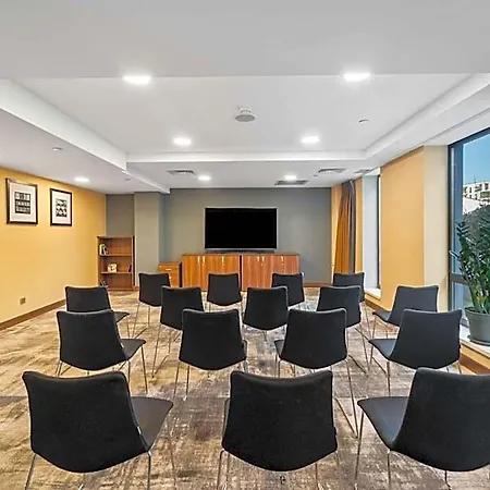 Hampton By Hilton Hotel