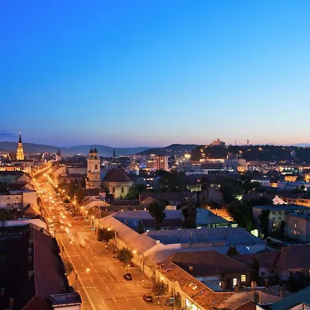 汉普顿克卢日纳波卡希尔顿酒店