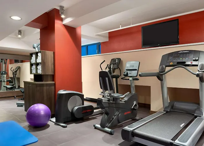 Hampton By Hilton Отель