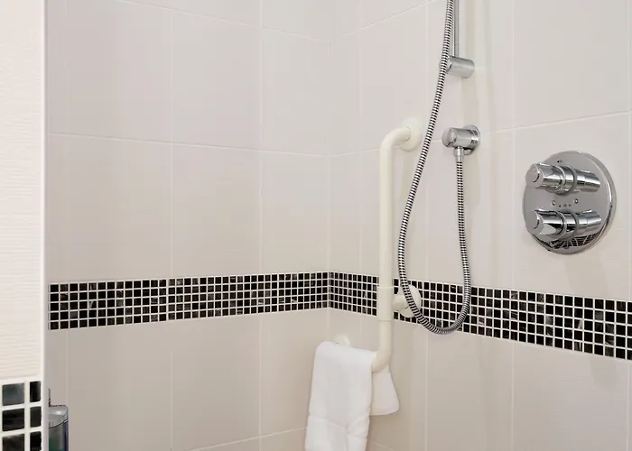 Отель Hampton By Hilton