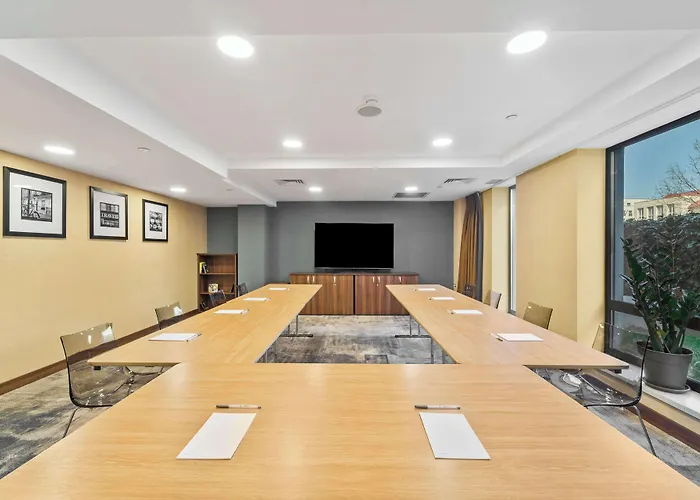 Hampton By Hilton 3* Клуж-Напока