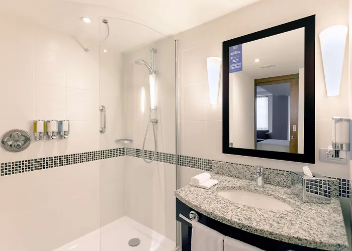 Hampton By Hilton Отель